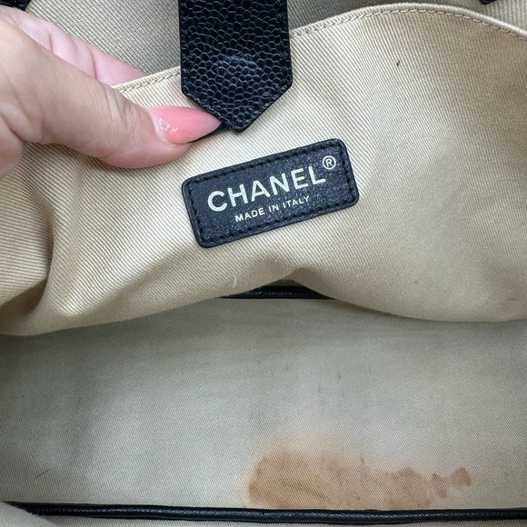 Chanel Cc Logo Le Tren Shopper - Picture 7 of 11